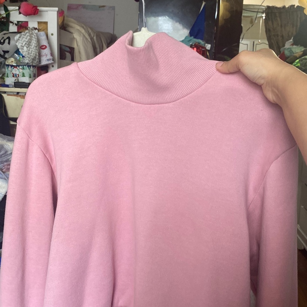 Pink turtle neck; Large; Urban Nation
